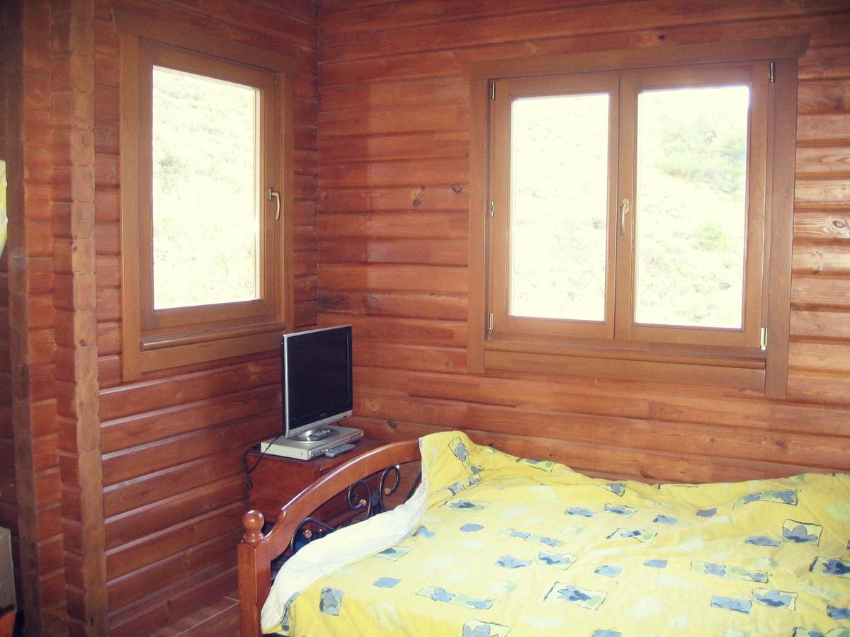 Agros Timber Log Houseヴィラ エクステリア 写真